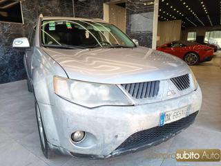 MITSUBISHI Outlander usata, con Airbag laterali