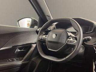PEUGEOT 2008 usata, con Luci diurne LED