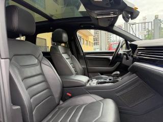 VOLKSWAGEN Touareg usata, con Controllo trazione