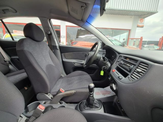 KIA Rio usata, con Antifurto