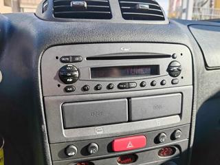 ALFA ROMEO 147 usata, con Controllo automatico clima