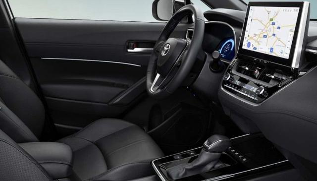 TOYOTA Corolla Cross usata, con Vivavoce