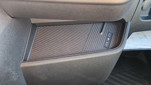 NISSAN Interstar usata, con Controllo elettronico della corsia