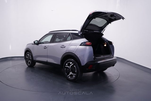PEUGEOT 2008 usata 32