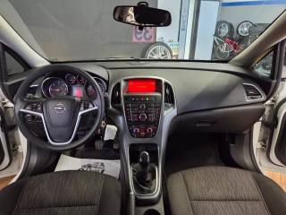 OPEL Astra usata, con Fendinebbia