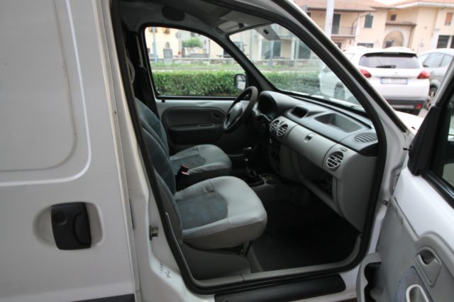 RENAULT Kangoo usata 12