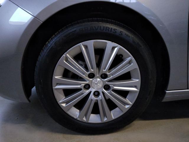 PEUGEOT 308 usata, con Specchietti laterali elettrici