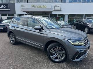 VOLKSWAGEN Tiguan Allspace usata, con Airbag laterali