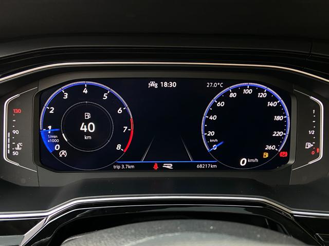 VOLKSWAGEN Taigo usata, con Park Distance Control