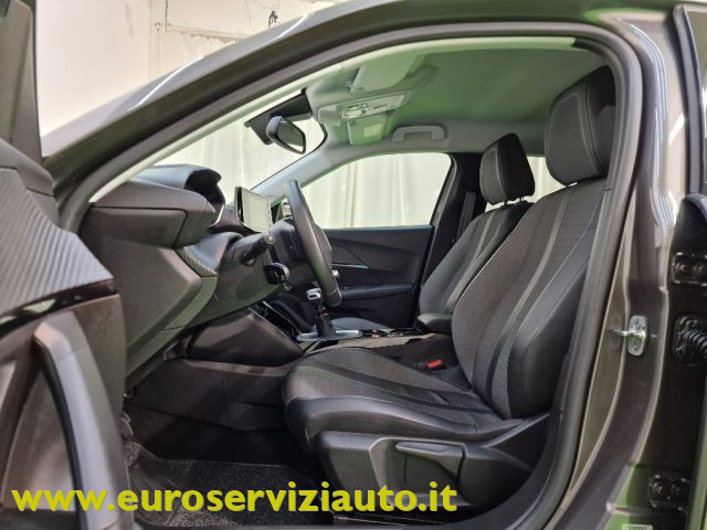PEUGEOT 2008 usata, con Sensore di pioggia