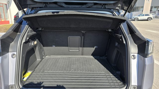 PEUGEOT 3008 usata, con Sensore di pioggia
