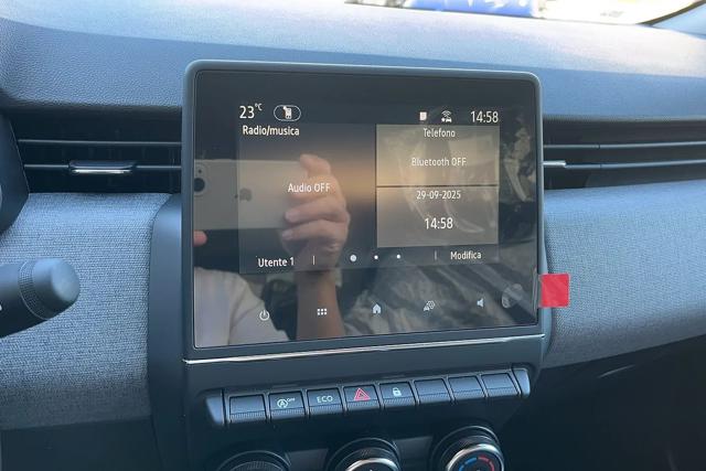 RENAULT Clio usata, con Servosterzo