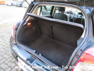 RENAULT Clio usata, con Monitoraggio pressione pneumatici