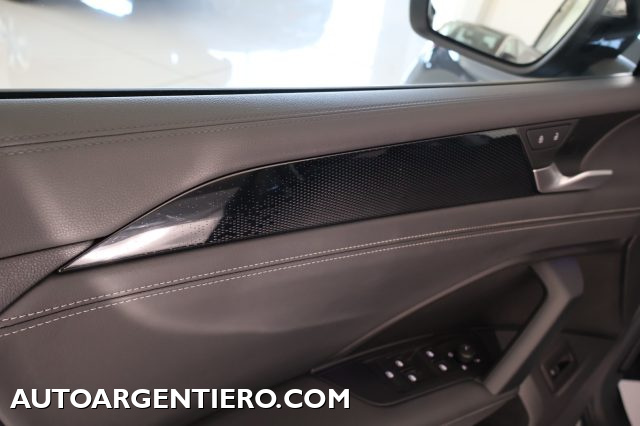 VOLKSWAGEN Tiguan usata, con ESP