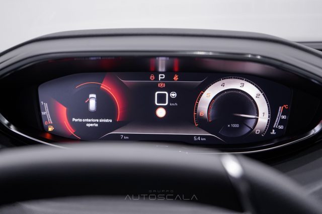 PEUGEOT 3008 usata, con Fari LED