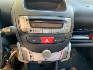 TOYOTA Aygo usata 9