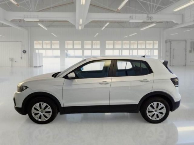 VOLKSWAGEN T-Cross usata, con Autoradio