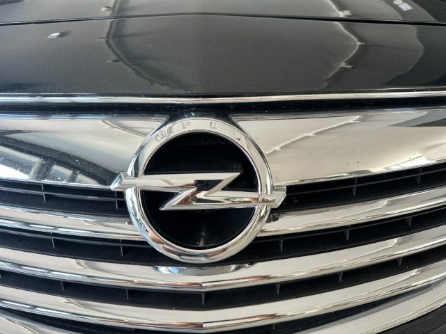 OPEL Insignia usata, con Autoradio