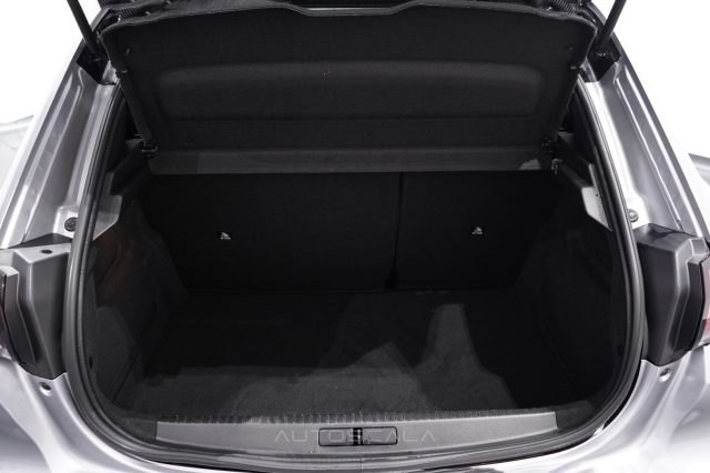 PEUGEOT 208 usata, con Airbag testa
