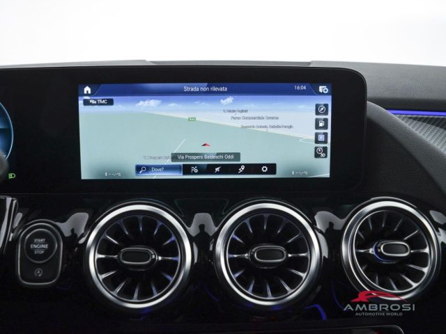 MERCEDES-BENZ GLA 200 usata 13