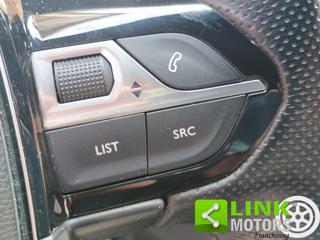 PEUGEOT 3008 usata, con Sensori di parcheggio posteriori