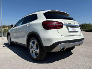 MERCEDES-BENZ GLA 180 usata, con Alzacristalli elettrici