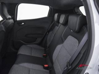 RENAULT Clio usata 9