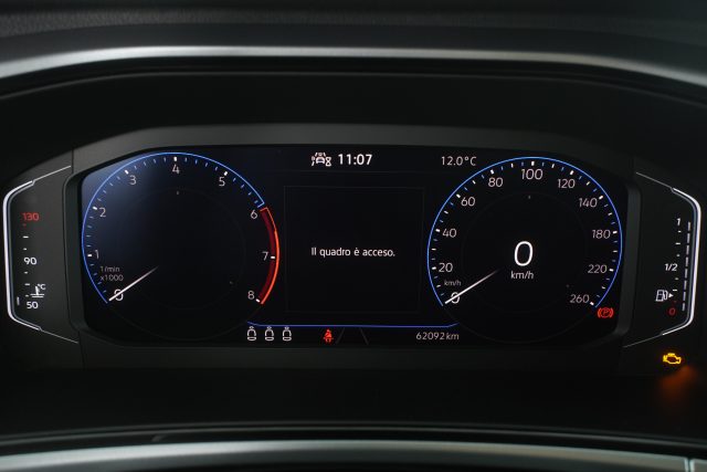 VOLKSWAGEN T-Roc usata 12