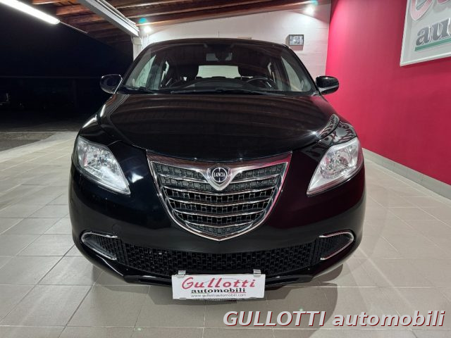 LANCIA Ypsilon usata, con Airbag