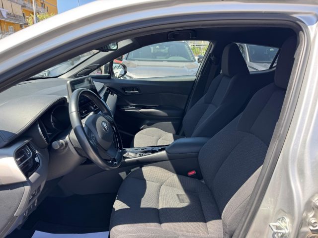 TOYOTA C-HR usata, con Climatizzatore