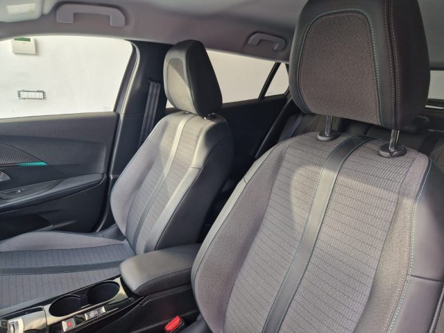 PEUGEOT 2008 usata, con Boardcomputer
