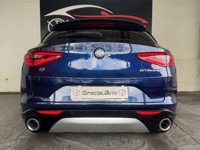 ALFA ROMEO Stelvio usata, con Bracciolo