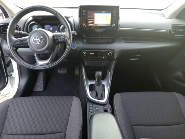 TOYOTA Yaris usata, con Specchietti laterali elettrici