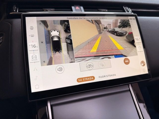 LAND ROVER Range Rover Velar usata, con Sistema di navigazione