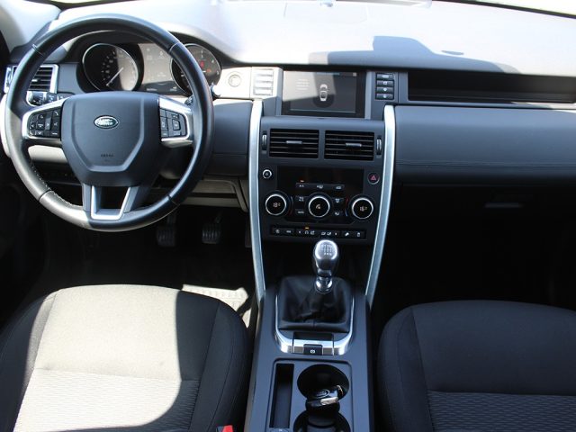 LAND ROVER Discovery Sport usata, con Volante in pelle