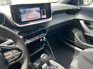 PEUGEOT 2008 usata, con Controllo automatico clima