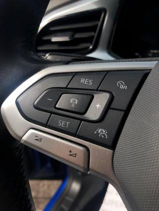 VOLKSWAGEN T-Roc usata, con Touch screen