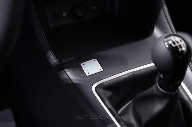 MG ZS usata, con Touch screen