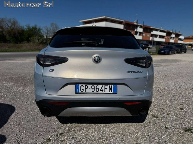 ALFA ROMEO Stelvio usata, con Boardcomputer