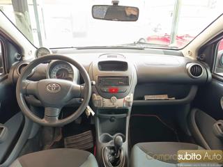 TOYOTA Aygo usata 19
