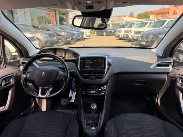 PEUGEOT 208 usata, con Autoradio