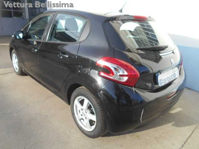 PEUGEOT 208 usata, con Bluetooth