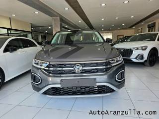 VOLKSWAGEN T-Roc usata, con Airbag