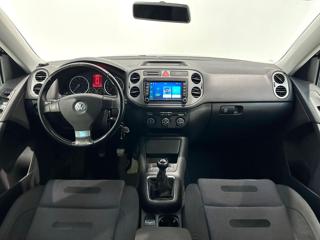VOLKSWAGEN Tiguan usata, con Boardcomputer
