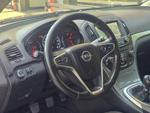 OPEL Insignia usata, con Luci diurne LED
