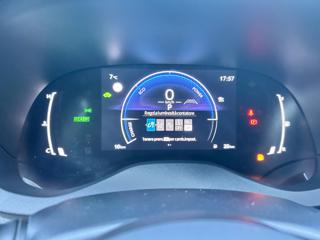 TOYOTA Yaris usata, con Touch screen