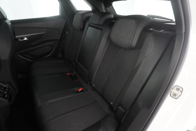 PEUGEOT 3008 usata 3