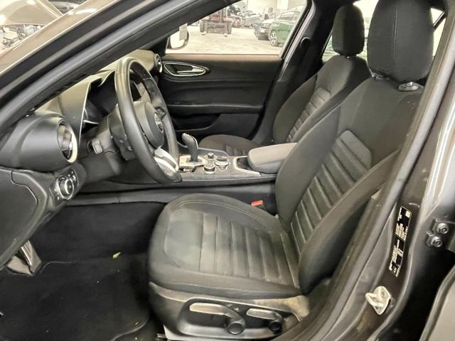 ALFA ROMEO Giulia usata, con Climatizzatore