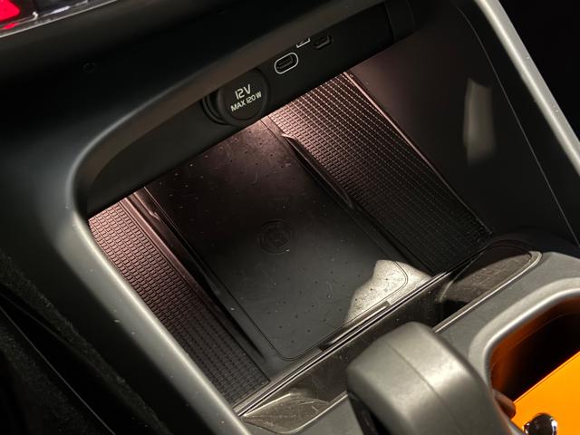 VOLVO XC40 usata, con Volante in pelle