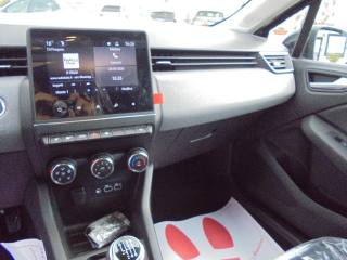 RENAULT Clio usata 32